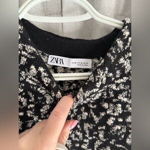 Zara Monochrome Crop Tank Sweater